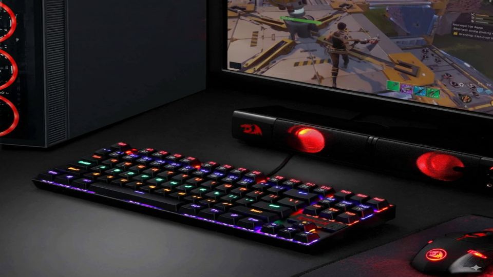 طراحی و ساختار کیبورد مکانیکی ردراگون مدل Redragon Kumara K552 RGB ‌Black سوئیچ قرمز